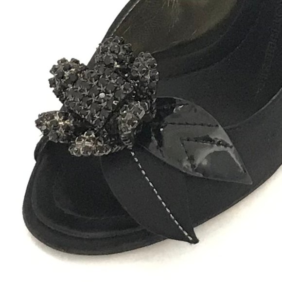 Giuseppe Zanotti Black Satin with Swarovski flower - Picture 7 of 8
